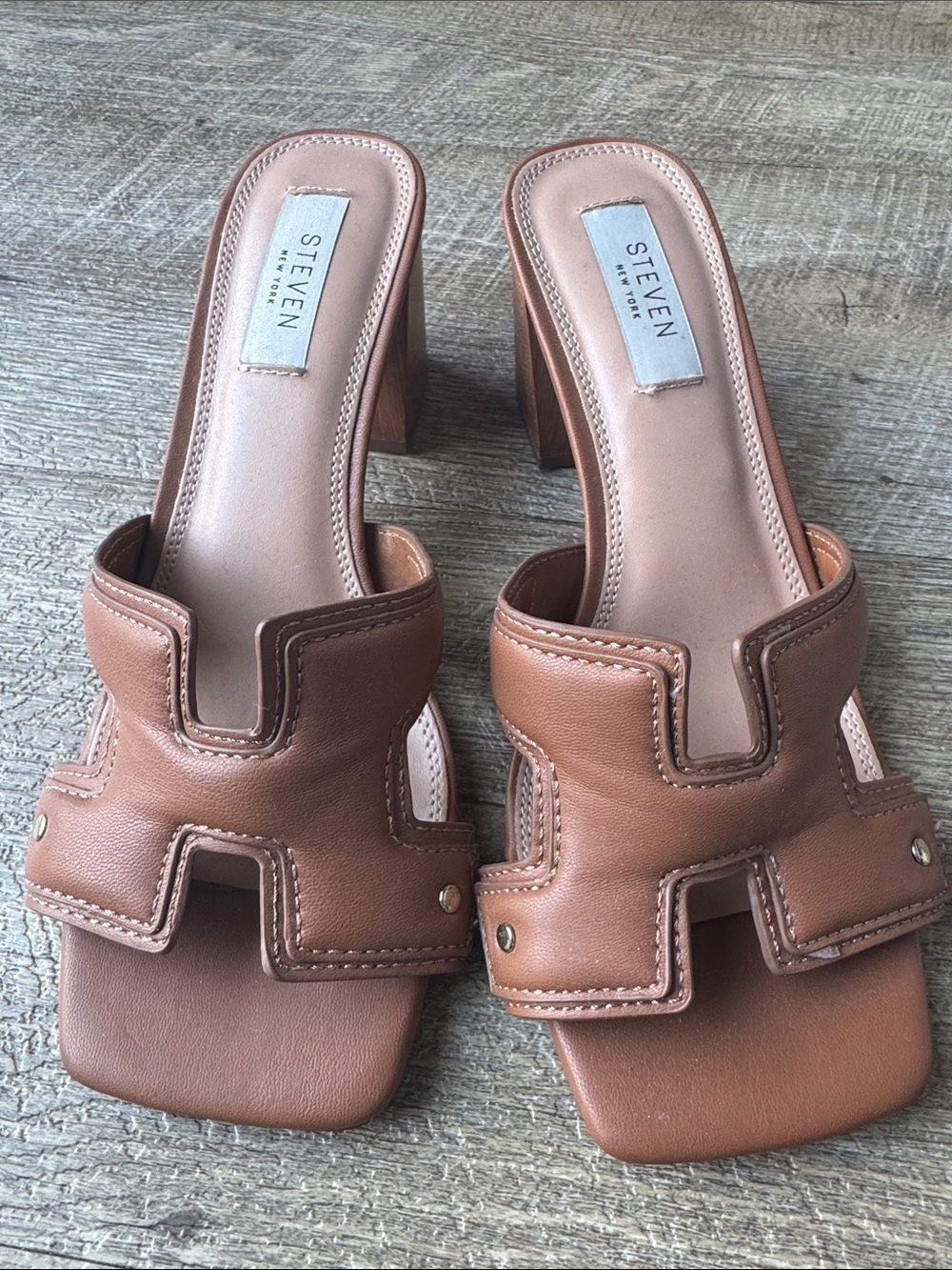 Seven7 Aviña Block Heels size 7.5